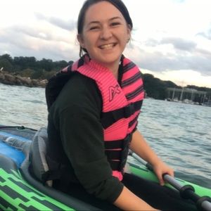 Meet your Posher, Sarah